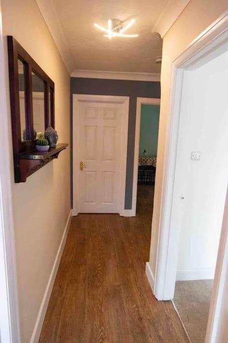 Winkton 1 Bedroom Self Contained Apartment In Christchurch מראה חיצוני תמונה