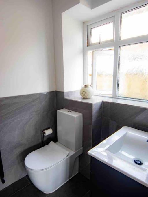 Winkton 1 Bedroom Self Contained Apartment In Christchurch מראה חיצוני תמונה